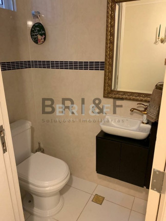Imagem Casa com 4 Quartos à Venda, 270 m² em Brooklin - São Paulo Imagem Casa com 4 Quartos à Venda, 270 m² em Brooklin - São Paulo