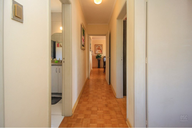 Imagem Imóvel com 3 Quartos à Venda, 124 m² em Teresópolis - Porto Alegre Imagem Imóvel com 3 Quartos à Venda, 124 m² em Teresópolis - Porto Alegre