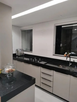 Imagem Imóvel com 3 Quartos à Venda, 45 m² em Piratininga - Belo Horizonte Imagem Imóvel com 3 Quartos à Venda, 45 m² em Piratininga - Belo Horizonte
