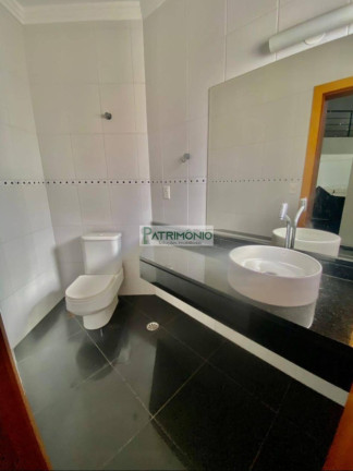 Imagem Casa com 3 Quartos à Venda, 820 m² em Arujázinho I, Ii E Iii - Arujá Imagem Casa com 3 Quartos à Venda, 820 m² em Arujázinho I, Ii E Iii - Arujá