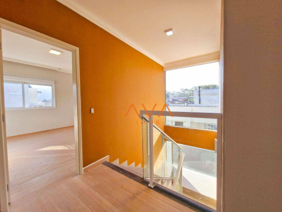 Imagem Casa com 3 Quartos à Venda, 204 m² em Rio Vermelho - Florianópolis Imagem Casa com 3 Quartos à Venda, 204 m² em Rio Vermelho - Florianópolis