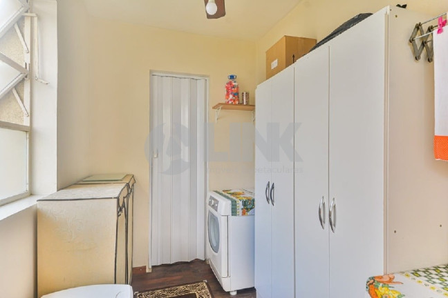 Imagem Apartamento com 3 Quartos à Venda, 99 m² em Mont Serrat - Porto Alegre Imagem Apartamento com 3 Quartos à Venda, 99 m² em Mont Serrat - Porto Alegre
