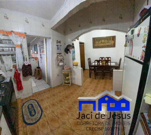 Imagem Casa com 3 Quartos à Venda, 115 m² em Castelo - Santos