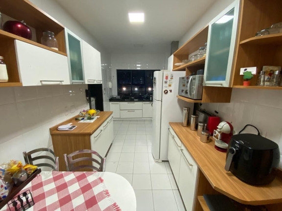Imagem Apartamento com 3 Quartos à Venda, 115 m² em Várzea - Teresópolis Imagem Apartamento com 3 Quartos à Venda, 115 m² em Várzea - Teresópolis
