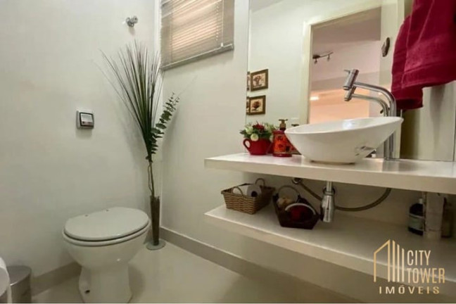 Imagem Casa com 5 Quartos à Venda, 229 m² em Planalto Paulista - São Paulo