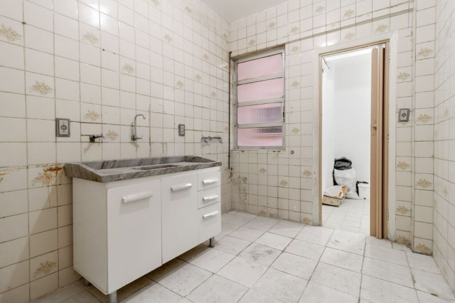 Imagem Imóvel com 2 Quartos à Venda,  em República - São Paulo