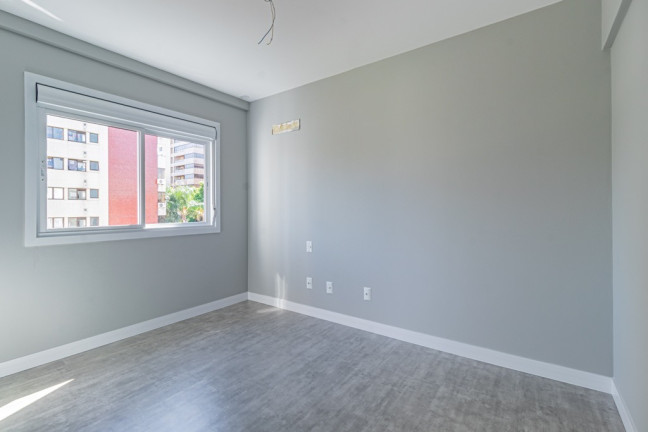 Imagem Imóvel com 2 Quartos à Venda, 83 m² em Petrópolis - Porto Alegre