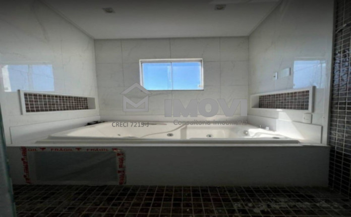 Imagem Casa com 5 Quartos à Venda, em Interlagos - Vila Velha Imagem Casa com 5 Quartos à Venda, em Interlagos - Vila Velha