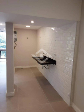 Imagem Apartamento com 1 Quarto à Venda, 65 m² em Barra Da Tijuca - Rio De Janeiro Imagem Apartamento com 1 Quarto à Venda, 65 m² em Barra Da Tijuca - Rio De Janeiro