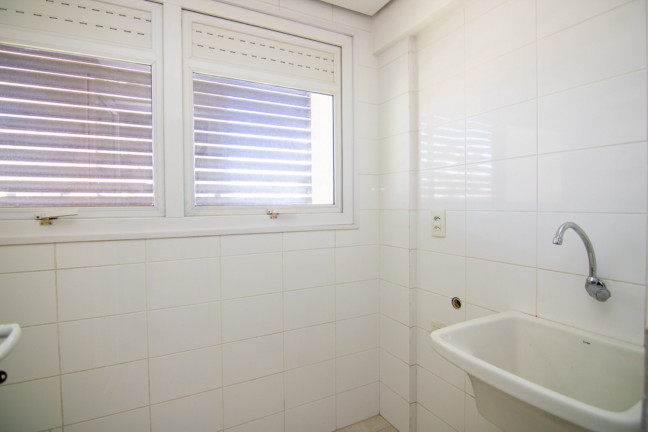 Imagem Imóvel com 2 Quartos à Venda, 71 m² em Higienópolis - Porto Alegre Imagem Imóvel com 2 Quartos à Venda, 71 m² em Higienópolis - Porto Alegre