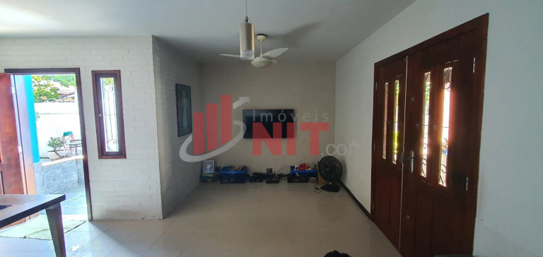 Imagem Casa com 3 Quartos à Venda, 200 m² em Itaipu - Niterói