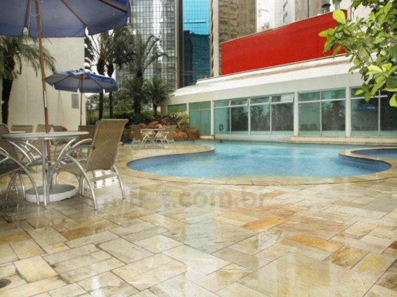 Sala Comercial à Venda, 35 m² em Vila Olímpia - São Paulo