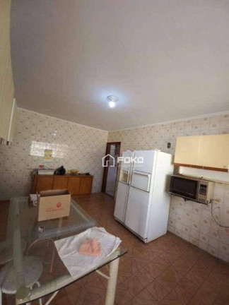 Imagem Casa com 3 Quartos para Alugar, 330 m² em Vila Rosália - Guarulhos Imagem Casa com 3 Quartos para Alugar, 330 m² em Vila Rosália - Guarulhos