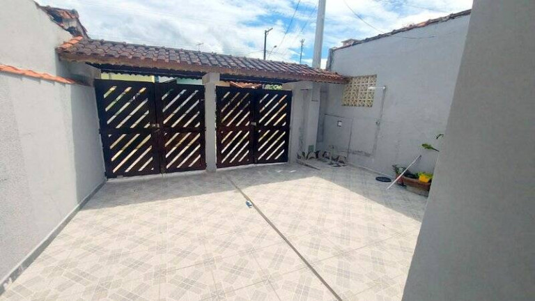 Imagem Casa com 2 Quartos à Venda, 180 m² em Stella Maris - Peruíbe Imagem Casa com 2 Quartos à Venda, 180 m² em Stella Maris - Peruíbe