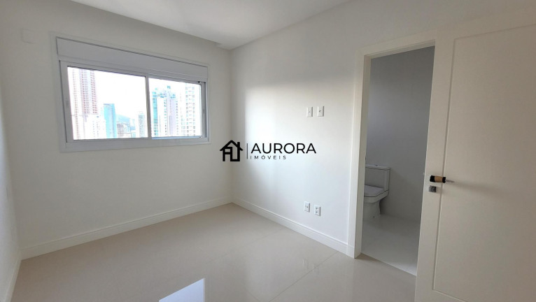 Imagem Apartamento com 4 Quartos à Venda, 144 m² em Centro - Balneário Camboriú