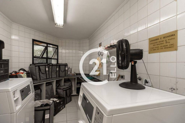 Imagem Imóvel com 1 Quarto à Venda, 43 m² em Itaim Bibi - São Paulo Imagem Imóvel com 1 Quarto à Venda, 43 m² em Itaim Bibi - São Paulo