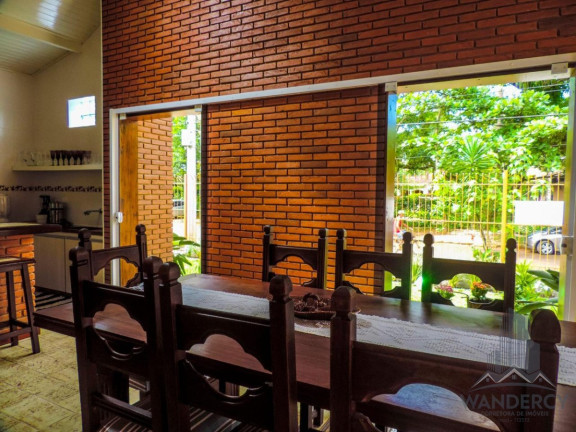 Imagem Casa com 4 Quartos à Venda, 450 m² em Acaraú - Ubatuba