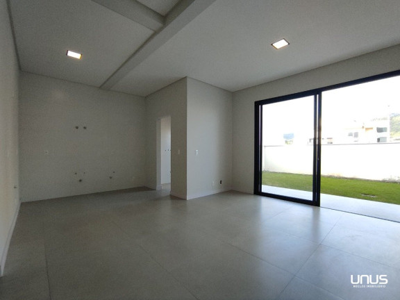 Imagem Casa de Condomínio com 3 Quartos à Venda, 155 m² em Deltaville - Biguaçu