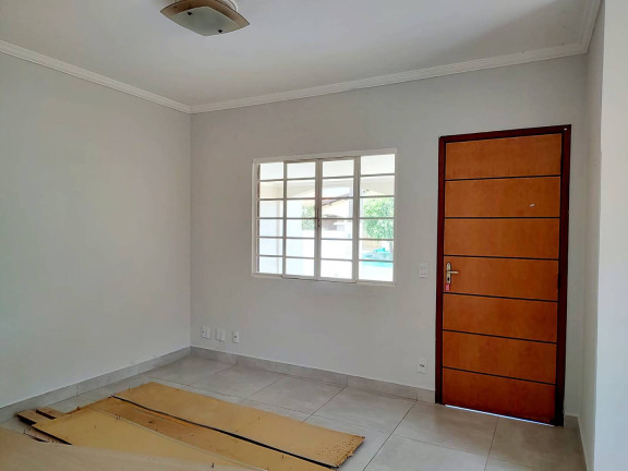Imagem Casa com 3 Quartos à Venda, 250 m² em Araras Imagem Casa com 3 Quartos à Venda, 250 m² em Araras