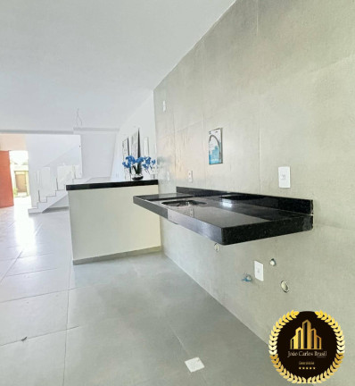 Imagem Casa com 4 Quartos à Venda, 231 m² em Guaribas - Eusébio