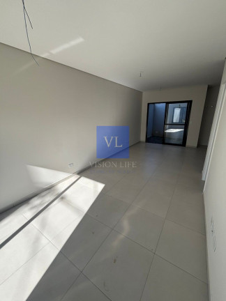 Imagem Casa com 3 Quartos à Venda, 155 m² em Uberaba - Curitiba