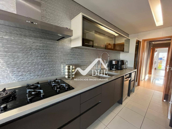 Imagem Apartamento com 4 Quartos à Venda, 221 m² em Gonzaga - Santos Imagem Apartamento com 4 Quartos à Venda, 221 m² em Gonzaga - Santos