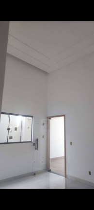Imagem Casa com 3 Quartos à Venda, 180 m² em Goiânia Imagem Casa com 3 Quartos à Venda, 180 m² em Goiânia