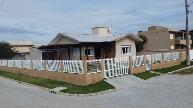 Imagem Casa com 3 Quartos à Venda, 127 m² em Areias De Palhocinha - Garopaba Imagem Casa com 3 Quartos à Venda, 127 m² em Areias De Palhocinha - Garopaba