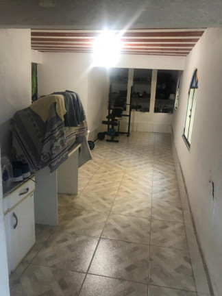 Imagem Imóvel com 3 Quartos à Venda, 415 m² em Campo Grande - Rio De Janeiro Imagem Imóvel com 3 Quartos à Venda, 415 m² em Campo Grande - Rio De Janeiro
