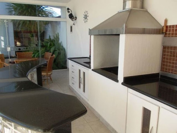 Imagem Casa com 4 Quartos à Venda, 650 m² em Jardim Itaperi - Atibaia Imagem Casa com 4 Quartos à Venda, 650 m² em Jardim Itaperi - Atibaia