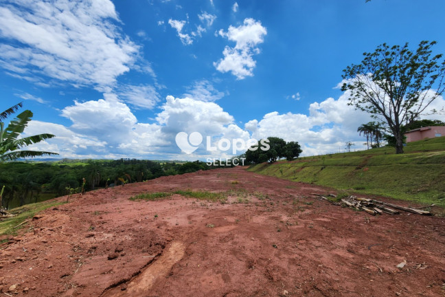 Imagem Imóvel com 2 Quartos à Venda, 26.890 m² em Macuco - Valinhos Imagem Imóvel com 2 Quartos à Venda, 26.890 m² em Macuco - Valinhos