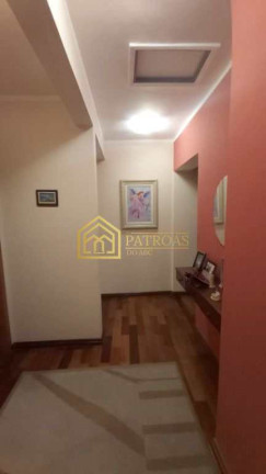 Imagem Casa com 3 Quartos à Venda, 240 m² em Vila Scarpelli - Santo André Imagem Casa com 3 Quartos à Venda, 240 m² em Vila Scarpelli - Santo André