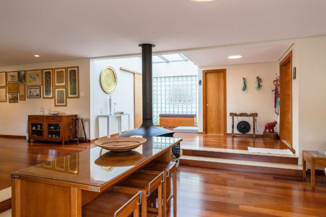 Casa com 1 Quarto à Venda, 509 m² em Alto De Pinheiros - São Paulo