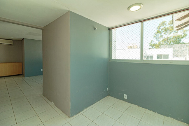 Imagem Imóvel com 2 Quartos à Venda, 139 m² em Santana - Porto Alegre Imagem Imóvel com 2 Quartos à Venda, 139 m² em Santana - Porto Alegre