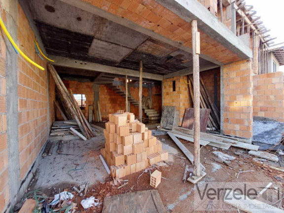 Imagem Casa com 3 Quartos à Venda, 180 m² em Centro - Balneário Camboriú Imagem Casa com 3 Quartos à Venda, 180 m² em Centro - Balneário Camboriú