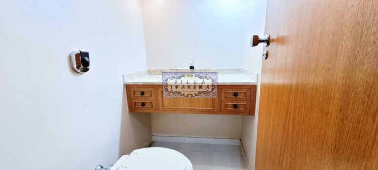 Imagem Apartamento com 3 Quartos à Venda, 150 m² em Ipanema - Rio De Janeiro Imagem Apartamento com 3 Quartos à Venda, 150 m² em Ipanema - Rio De Janeiro