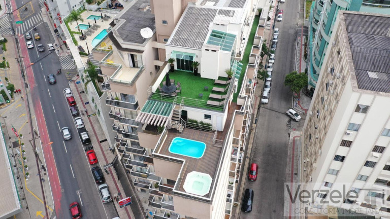 Imagem Apartamento com 4 Quartos para Temporada, 250 m² em Centro - Balneário Camboriú