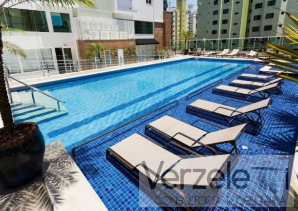 Imagem Apartamento com 3 Quartos à Venda, 129 m² em Centro - Balneário Camboriú Imagem Apartamento com 3 Quartos à Venda, 129 m² em Centro - Balneário Camboriú