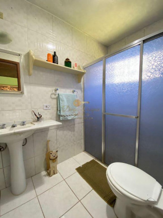 Imagem Casa com 3 Quartos à Venda, 139 m² em Granja Guarani - Teresópolis Imagem Casa com 3 Quartos à Venda, 139 m² em Granja Guarani - Teresópolis