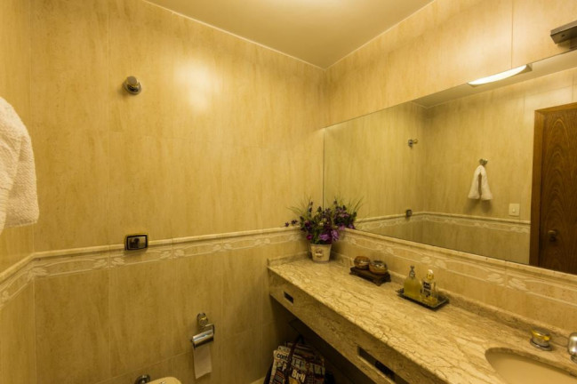 Imagem Apartamento com 4 Quartos à Venda, 240 m² em Santa Cecília - São Paulo
