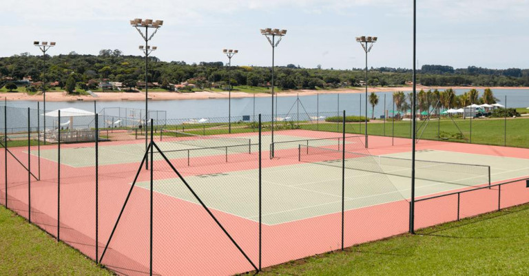 Imagem Terreno à Venda, 778 m² em Riviera Santa Cristina - Arandu