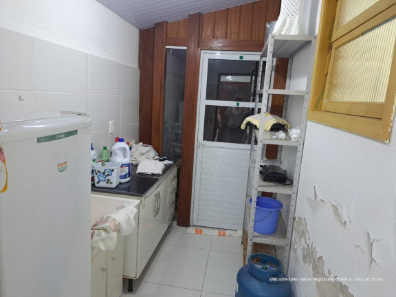 Imagem Casa com 4 Quartos à Venda, 148 m² em Itacorubi - Florianópolis Imagem Casa com 4 Quartos à Venda, 148 m² em Itacorubi - Florianópolis