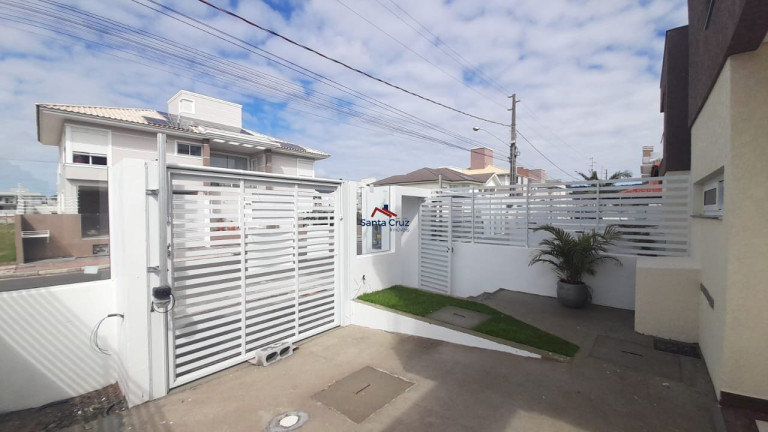 Imagem Sobrado com 3 Quartos à Venda, 145 m² em Ingleses Do Rio Vermelho - Florianópolis Imagem Sobrado com 3 Quartos à Venda, 145 m² em Ingleses Do Rio Vermelho - Florianópolis