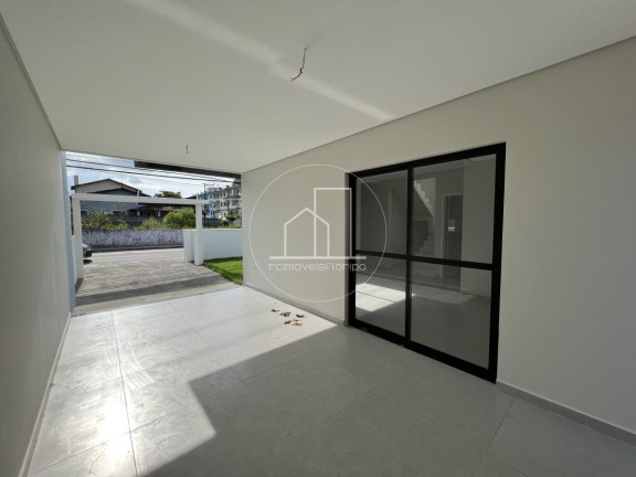 Imagem Casa com 3 Quartos à Venda, 224 m² em Ingleses Do Rio Vermelho - Florianópolis