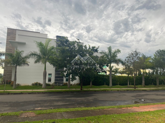 Sobrado com 4 Quartos à Venda, 950 m² em Condomínio Saint Patrick - Sorocaba