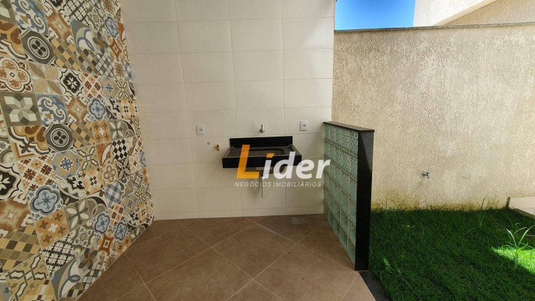 Imagem Casa com 3 Quartos à Venda, 151 m² em Aeroporto - Juiz De Fora