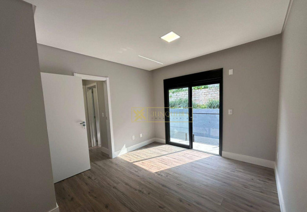 Imagem Casa com 3 Quartos à Venda, 177 m² em Estreito - Florianópolis Imagem Casa com 3 Quartos à Venda, 177 m² em Estreito - Florianópolis