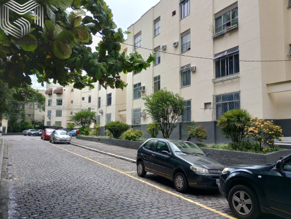Imagem Imóvel com 3 Quartos à Venda, 73 m² em Vila Isabel - Rio De Janeiro Imagem Imóvel com 3 Quartos à Venda, 73 m² em Vila Isabel - Rio De Janeiro