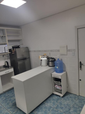 Imagem Imóvel com 2 Quartos à Venda, 20 m² em Auxiliadora - Porto Alegre Imagem Imóvel com 2 Quartos à Venda, 20 m² em Auxiliadora - Porto Alegre