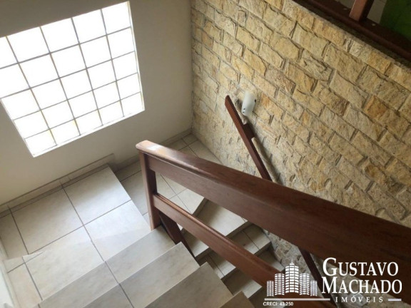 Imagem Casa com 3 Quartos à Venda, 214 m² em São Luís - Volta Redonda Imagem Casa com 3 Quartos à Venda, 214 m² em São Luís - Volta Redonda